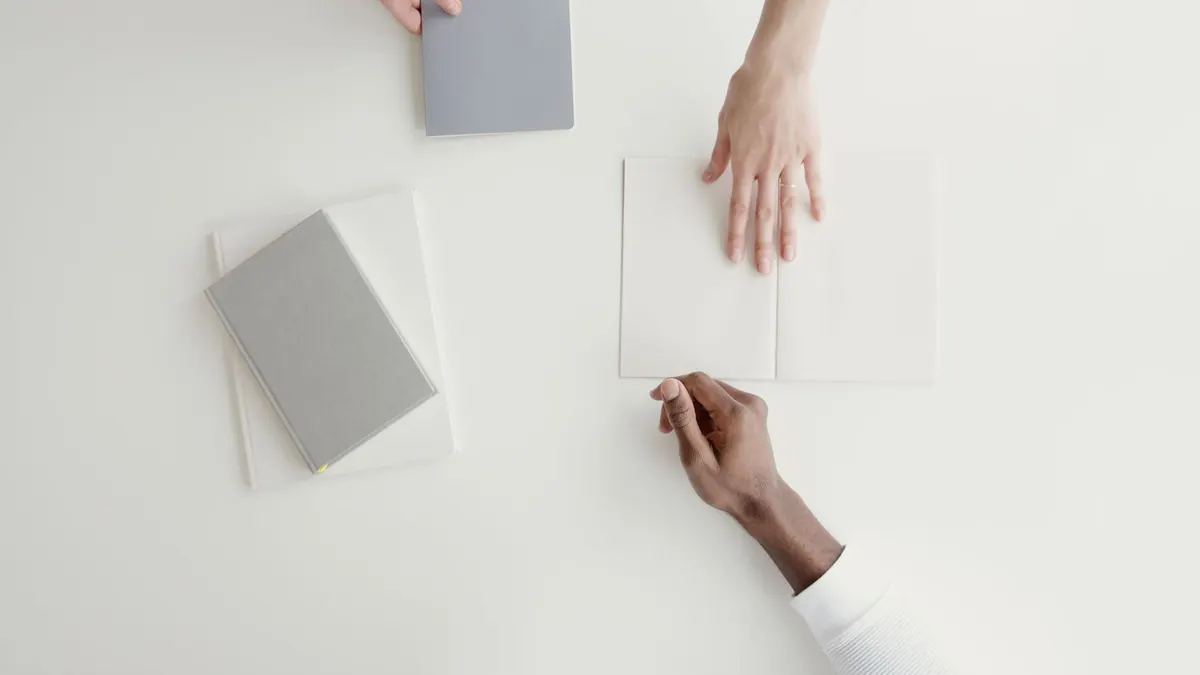 How to Write Vivid Description Without Overloading Your Reader